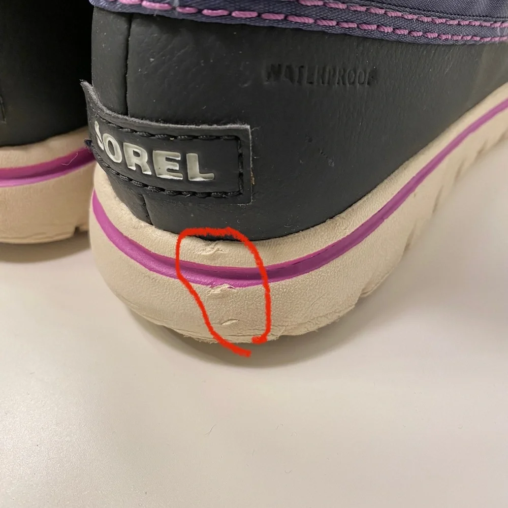 Sorel Cozy Carnival navy and black ankle boot sz 8 - Picture 11 of 13